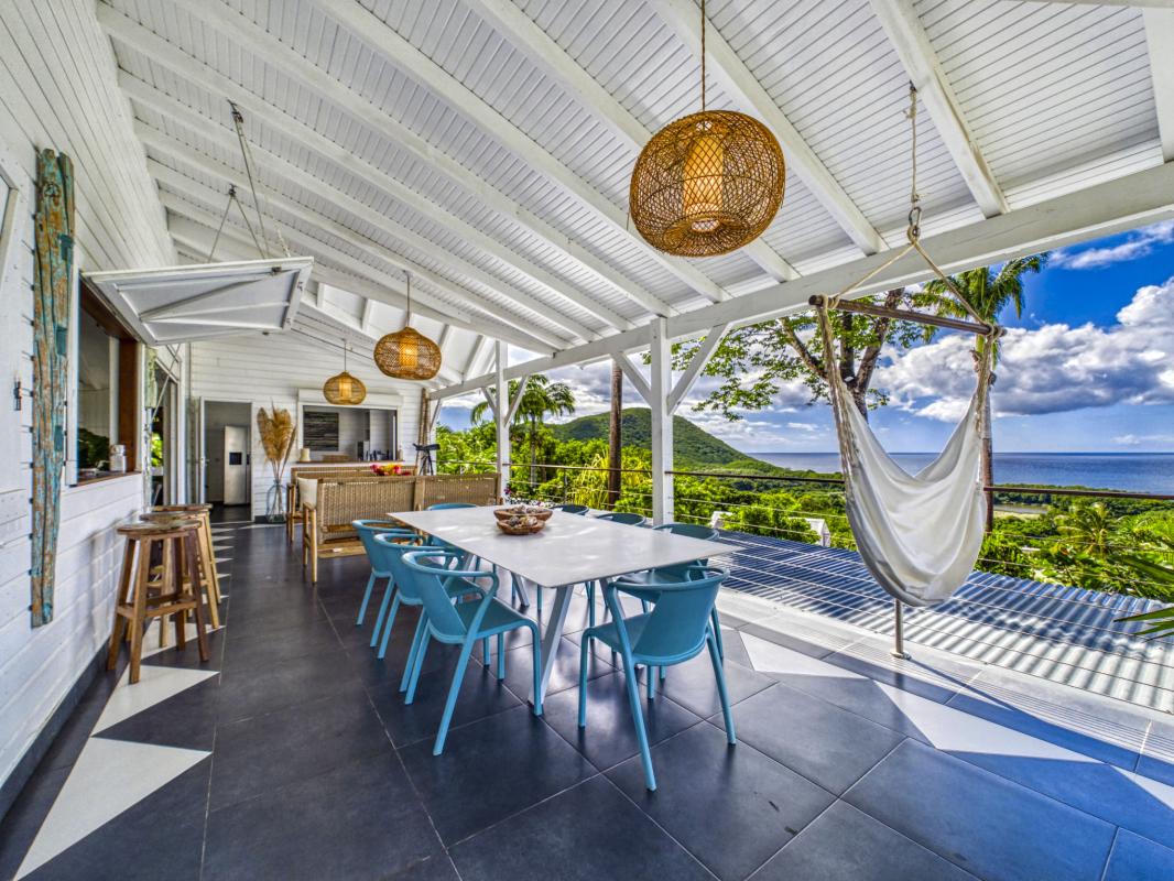 1.Guadeloupe Deshais- location villa 4 chambres 8 personnes avec piscine vue Mer